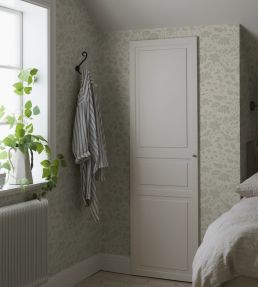Isidor Wallpaper by Borastapeter Natural