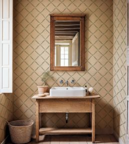 Ivy Garland Wallpaper by Coordonne Bone