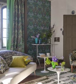 Karakusa Wallpaper by Designers Guild Midnight