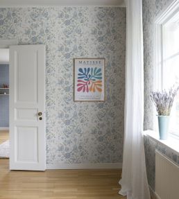 Karins Bukett Wallpaper by Sandberg Sky Blue