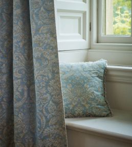 Knole Damask Fabric by Zoffany Evergreen