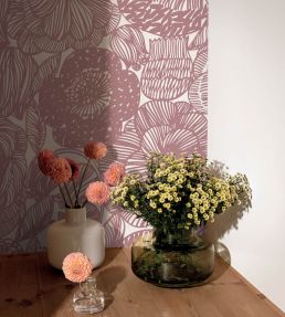 Kurjenpolvi Wallpaper by Marimekko Blue