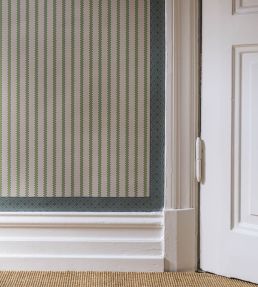Limerick Wallpaper by Langelid Von Bromssen Ivy Green