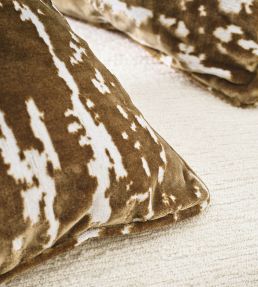 Limonite Fabric by Camengo Aubergine