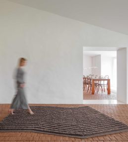 GAN Lines rug Charcoal 393340 Charcoal