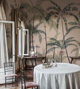 Louie Mural by Sandberg Pink