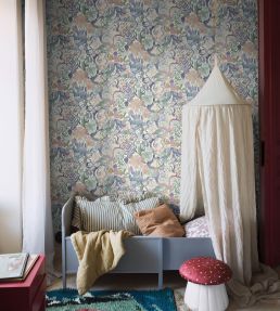 Magic Woods Wallpaper by Borastapeter Pink