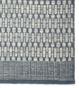Chhatwal & Jonsson Mahi rug Off White/Blue DH192644-10 Off White/Blue