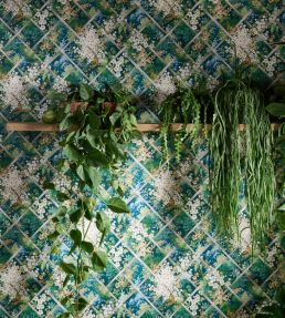 Maymont Wallpaper by Clarke & Clarke Forest