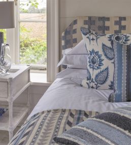 Medici Flower Fabric by William Yeoward Indigo