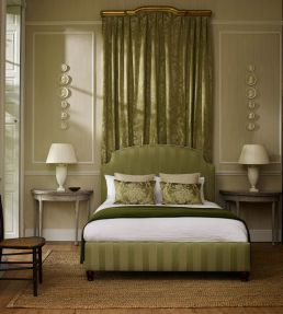 Moire Wallpaper by Zoffany Chalk