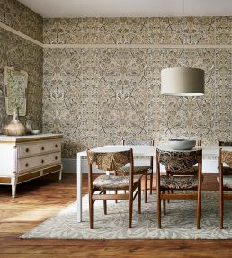 Bullerswood Wallpaper by Morris & Co Spice/Manilla