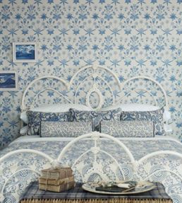 Daisy Wallpaper by Morris & Co Blue/Ivory