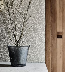 Pure Acorn Wallpaper by Morris & Co Ivory/Pearl