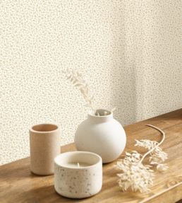 Myosotis Wallpaper by Casadeco Ficelle / Blanc