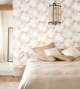 Nenuphar Wallpaper by Casadeco Noir Fusain
