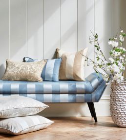 Newbridge Fabric by Prestigious Textiles Chantilly