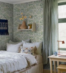 Noras Ang Wallpaper by Borastapeter Light Beige