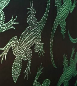 Komodo Wallpaper by Osborne & Little White/Silver