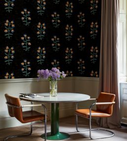 Pacific Blooming Wallpaper by Tres Tintas Black