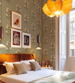 Pacific Blooming Wallpaper by Tres Tintas Green