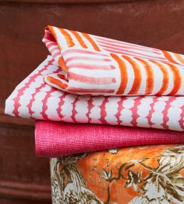Baccello Fabric by Jim Thompson No.9 Raspberry
