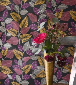 Paraty Wallpaper by Casadeco Lilas