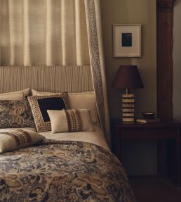Pardus Velvet Trim by Travers 895