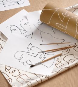 Portrait Wallpaper by Casadeco Cognac
