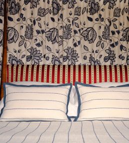 Punto Fabric by Manuel Canovas Ambre