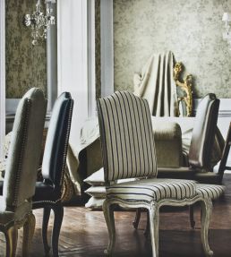 Marlowe Floral Wallpaper by Ralph Lauren Dove
