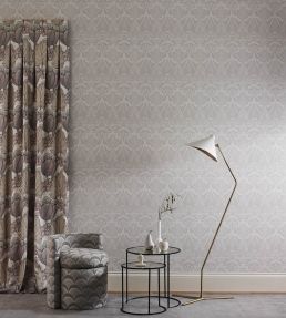 Regency Tulip in Landsdowne Linen Fabric by Liberty Pewter