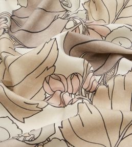 Regency Tulip in Landsdowne Linen Fabric by Liberty Pewter