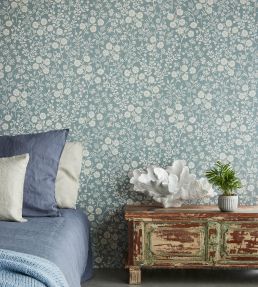 Retro Flowers Wallpaper by Eijffinger 46