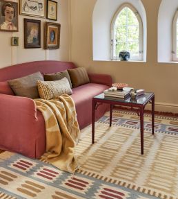 Layered Rollakan Hilma rug Meadow ROHIME140200 Meadow