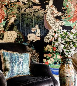 Samurai and Geisha Wallpaper by MINDTHEGAP Anthracite