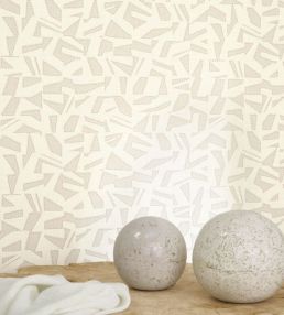Sanara Wallpaper by Casadeco Grege