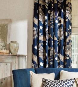 Hakimi Fabric by Sanderson Ash Grey