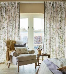 Wild Angelica Fabric by Sanderson Silver/Spring Leaf