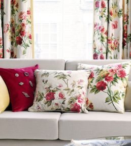 Eglantine Fabric by Sanderson Rose/Moss