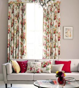 Eglantine Fabric by Sanderson Rose/Moss