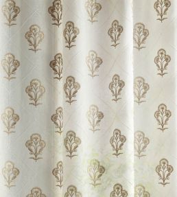 Sea Thrift Fabric by Sanderson Seaspray & Sand
