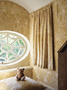Shell Grotto Wallpaper by Fermoie Green