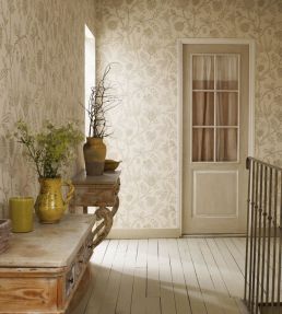 Solaine Wallpaper by Sanderson Calico/Russet
