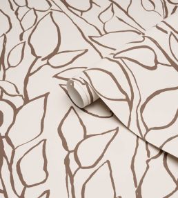 Solandra Vine Wallpaper by Schumacher Brown