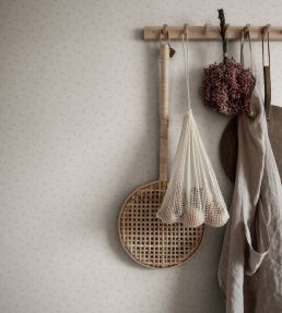Stella Wallpaper by Sandberg Sandstone