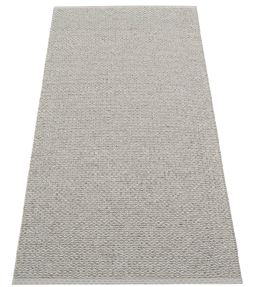Pappelina Svea rug Warm Grey/Granit Metallic SV9H716 Warm Grey/Granit Metallic