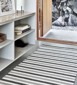 Pappelina Teo Runner rug Warm Grey/Charcoal/Vanilla TE9D724 Warm Grey/Charcoal/Vanilla
