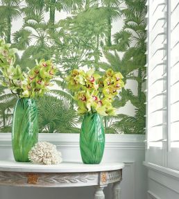 Palm Botanical Wallpaper by Thibaut Black