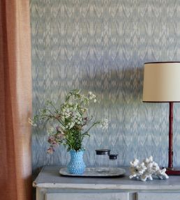 Tiger Moth Grasscloth Wallpaper by Madeaux 01 Chalk